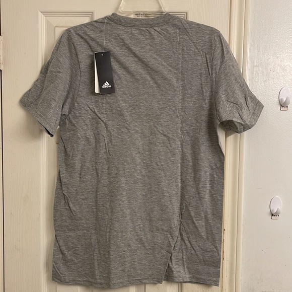 Adidas Men’s T-Shirt - Picture 8 of 11